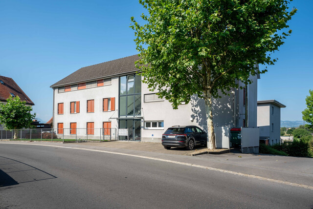 Gepflegte 3-Zimmerwohnung mit Balkon und großzügigem Dachboden