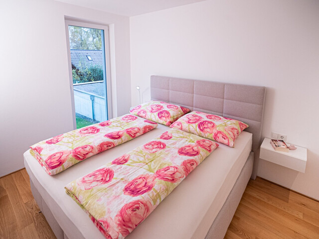 Elegante 2-Zimmer-Wohnung in ruhiger Lage von Lochau mit Tischlermöbel ausgestattet