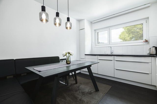 Moderne 4-Zimmer-Wohnung mit Stil in sehr schöner Lage