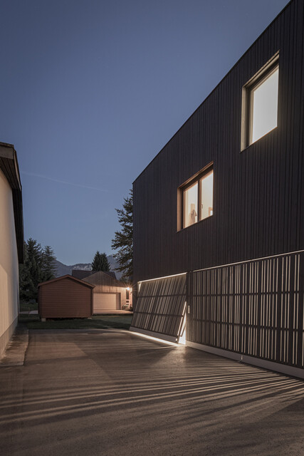 Einzigartige 4-Zimmerwohnung  in ruhiger Wohnlage mit schönem Ausblick und 2 Bäder