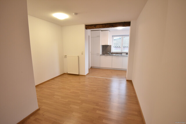 Moderne, großzügige 3,5 Zimmerwohnung zu vermieten!