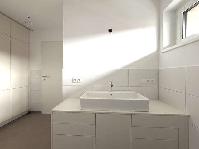 NEUBAU: Attraktive 3-Zimmer-Wohnung in Grenznähe