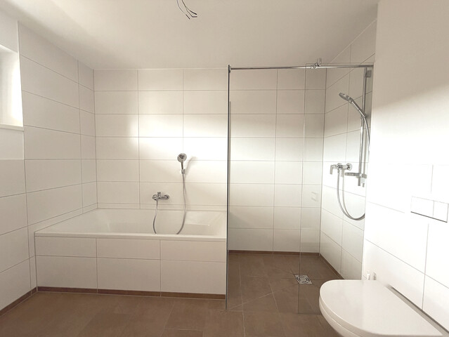 NEUBAU: Attraktive 3-Zimmer-Wohnung in Grenznähe