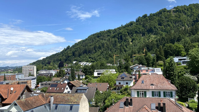 Stilvolle 3,5-Zimmerwohnung mit Seeblick – Neuwertig nach Komplettsanierung