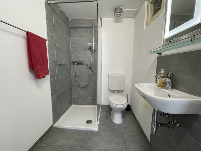 Willkommen in Ihrem neuen Zuhause – genießen Sie naturnahes Wohnen in seiner schönsten Form.“