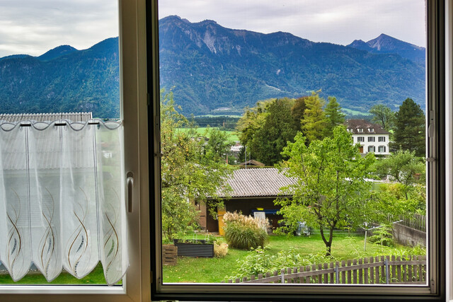 Doppelhaushälfte mit Garten und neuer Terrasse in Thüringen – provisionsfrei von privat
