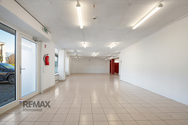 Das könnte der beste Gewerbe-Deal sein, den Sie dieses Jahr finden! Geschäftslokal im Zentrum von Nenzing