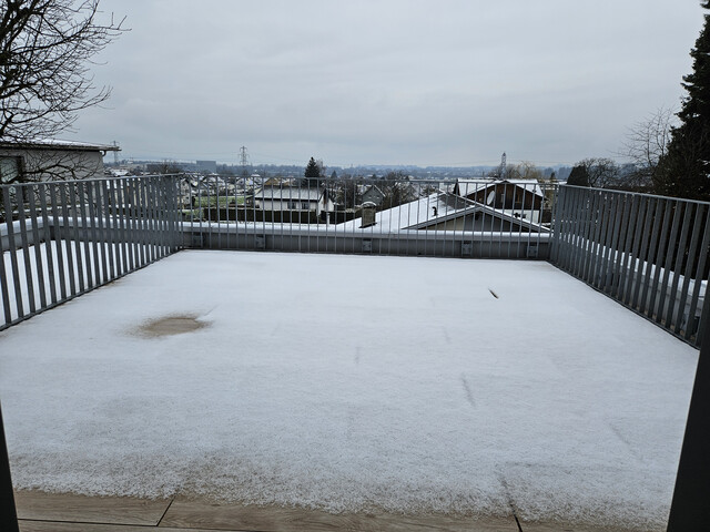 Schöne 3 Zimmerwohnung mit Seesicht