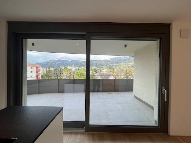 Sehr schöne, See nahe 2-Zi-Whg 55 qm + 40 qm Balkon * Neubau 4. OG * EBK, Lift, Aussicht