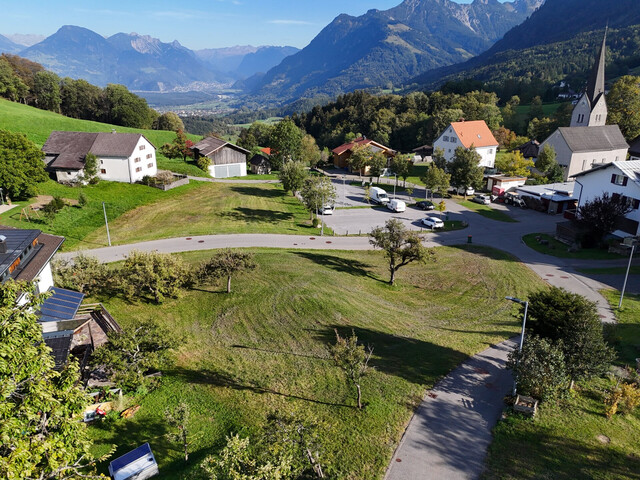 EUR 330,00/m2 , 400 m² bis 1570 m² für EFH, Doppelhaus oder Ferienhaus