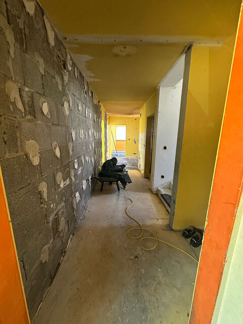 Renovierungsbedürftiges Mehrfamilienhaus zum Kauf in Top-Lage!