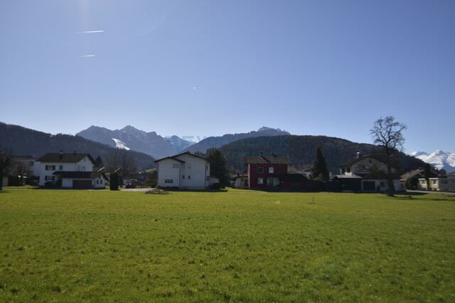 Baugrundstück in schöner Wohngegend!