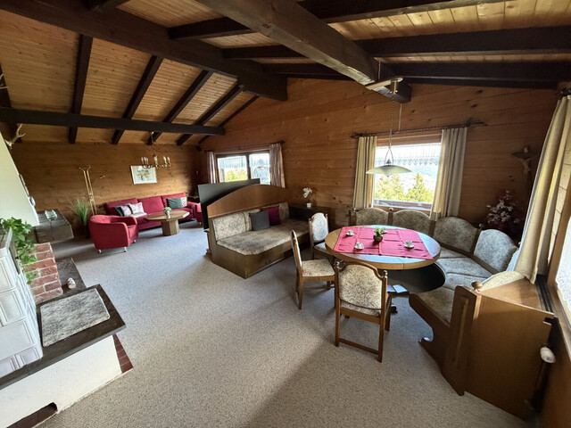 Charmantes Ferienhaus - 4 Zimmer & 2 Bäder mit Bodenseeblick