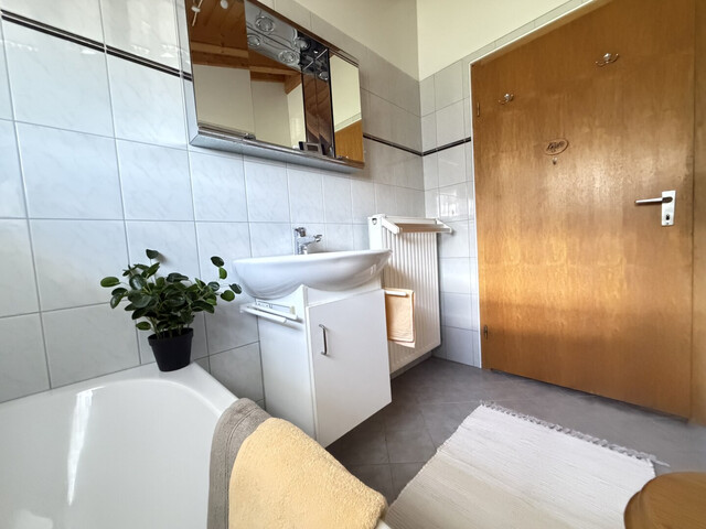 Charmantes Ferienhaus - 4 Zimmer & 2 Bäder mit Bodenseeblick