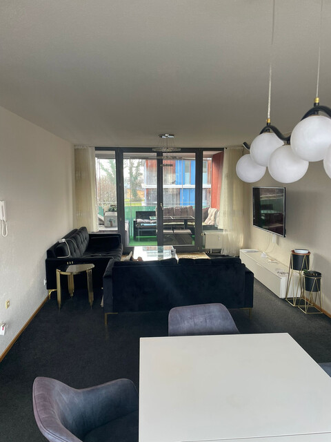 3-Zimmer Wohnung  mit Wintergarten und Loggia