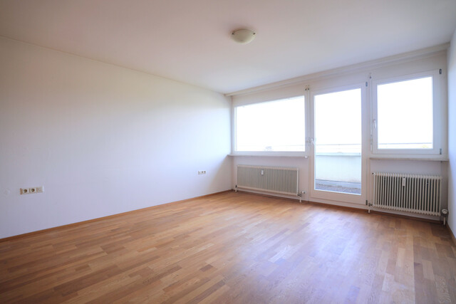 Exklusive 4-Zimmer-Dachgeschoß Wohnung 