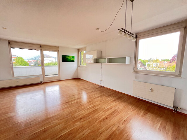 Schöne 3,5 Zimmer-Wohnung mit großzügiger Terrasse in toller Lage in Lustenau