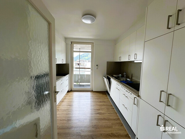 Tolle 4,5-Zimmer-Wohnung im Zentrum zur Miete