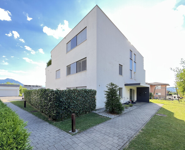 Etwas Besonderes!  Attraktive 3-Zi-Gartenwohnung in Sulz in ruhiger Lage. 