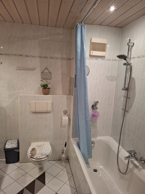 Privatverkauf: 2-Zimmerwohnung inkl Tiefgaragenplatz