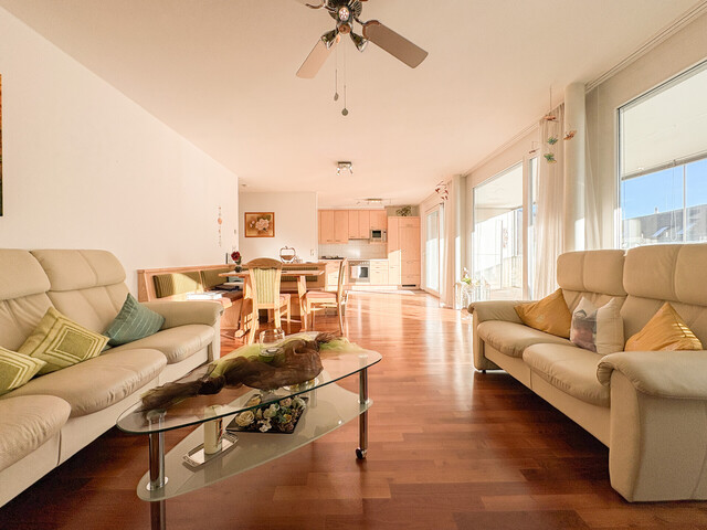 Helle 3-Zimmerwohnung mit großer, verglaster Terrasse