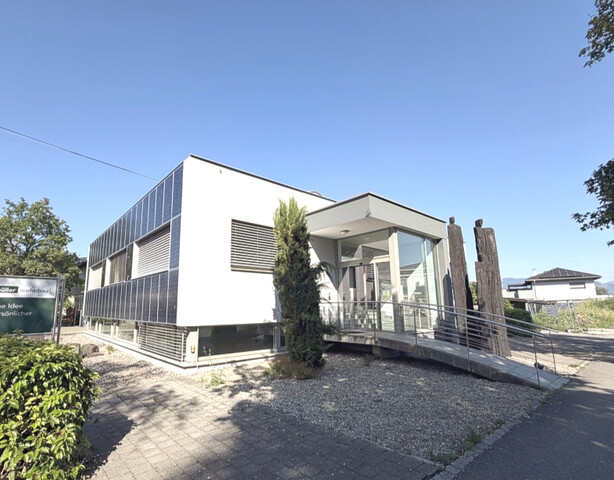 Repräsentatives Büro- & Praxisgebäude in zentraler Lage von Altach