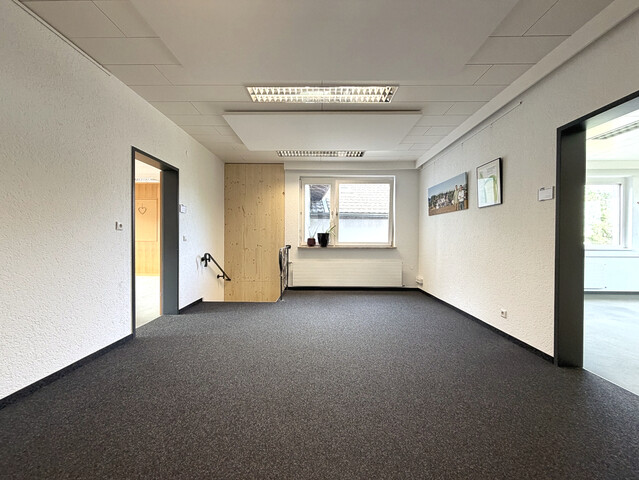 Repräsentatives Büro- & Praxisgebäude in zentraler Lage von Altach