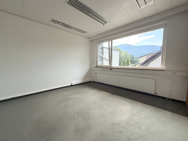 Repräsentatives Büro- & Praxisgebäude in zentraler Lage von Altach