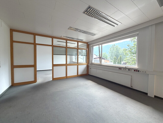 Repräsentatives Büro- & Praxisgebäude in zentraler Lage von Altach