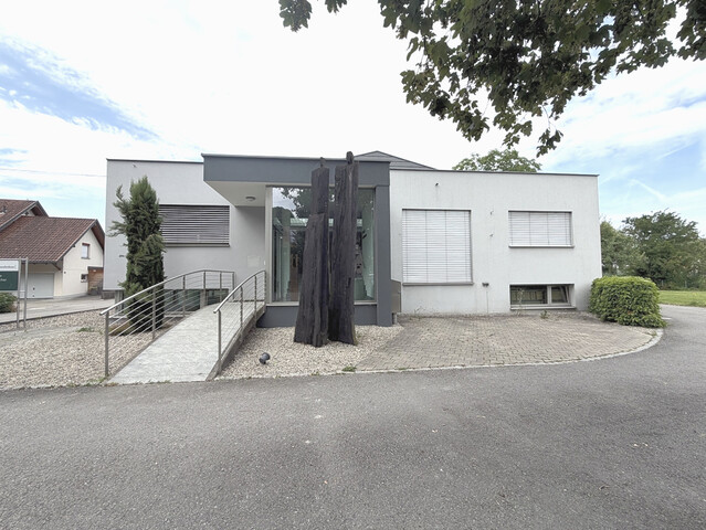 Repräsentatives Büro- & Praxisgebäude in zentraler Lage von Altach