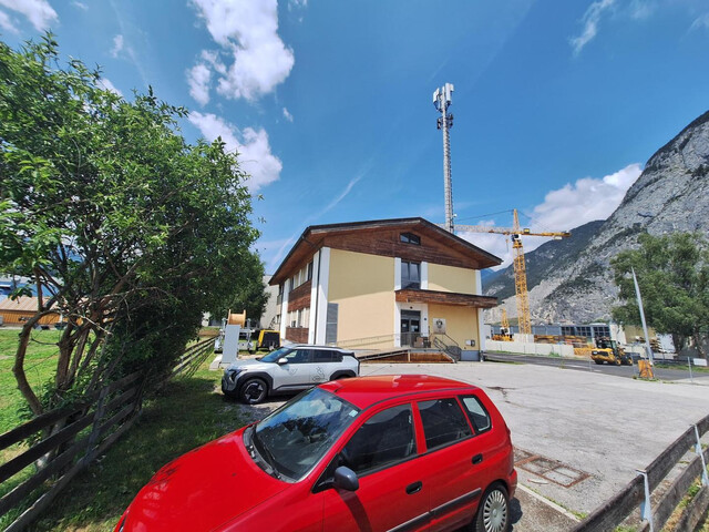 Geschäftshaus im Gewerbegebiet von Kematen in Tirol
