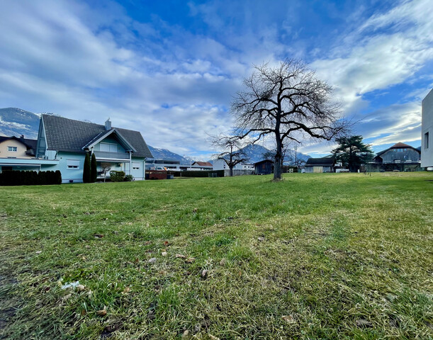 Sonnige, individuell teilbare Baugrundstücke zum Verkauf!