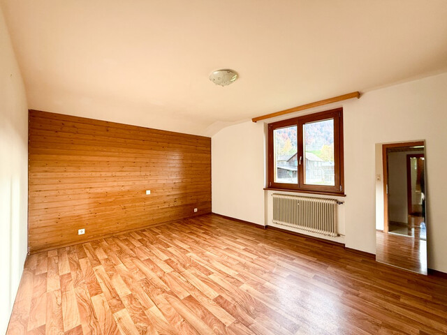 Gemütliches Haus mit großem Garten in ruhiger Lage!