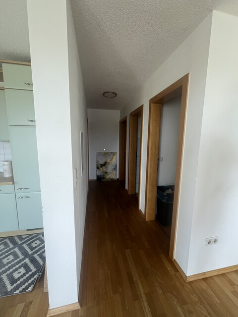 Lichtdurchflutete zwei Zimmer Wohnung mit wunderbaren Seeblick in Hörbranz
