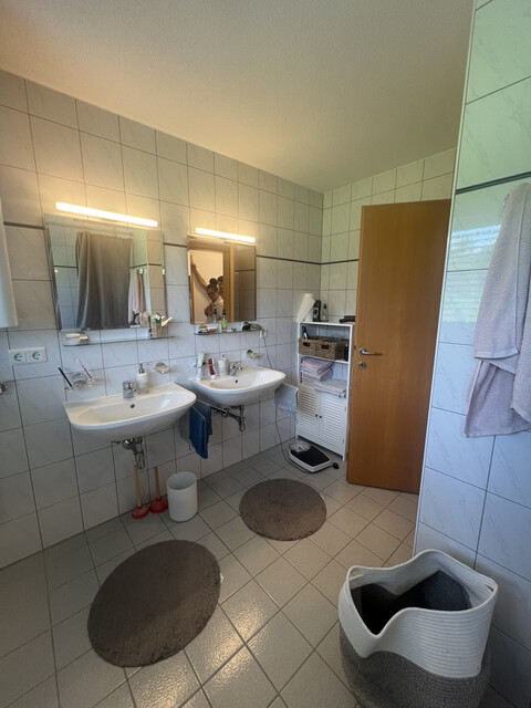 Lichtdurchflutete zwei Zimmer Wohnung mit wunderbaren Seeblick in Hörbranz
