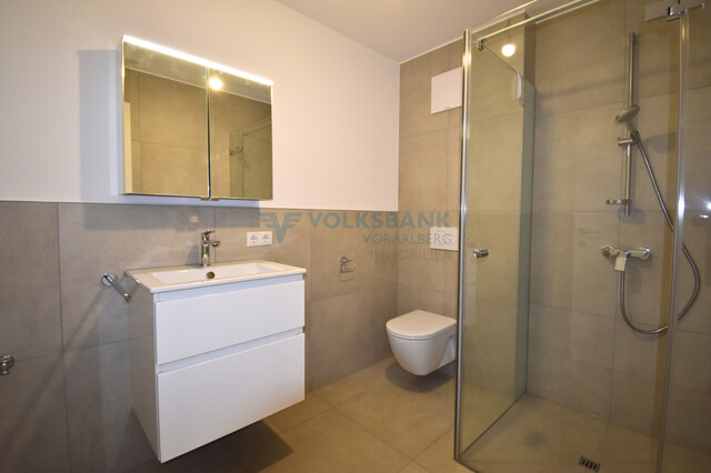 Dachgeschosswohnung (Erstbezug) nach Neubau!