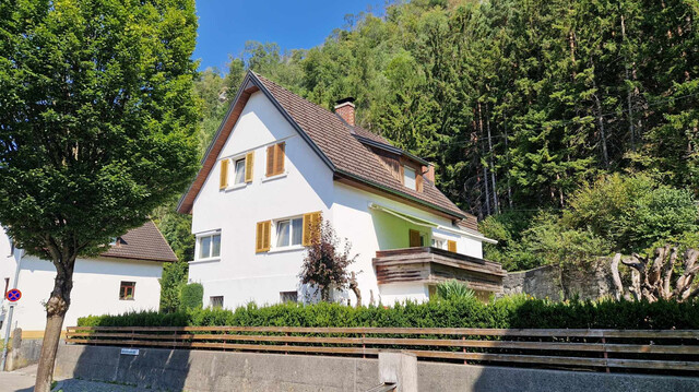 Einfamilienhaus mit viel Potential zu verkaufen