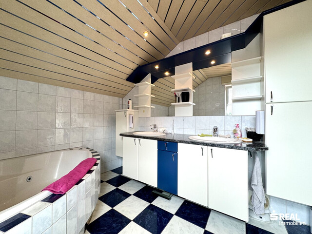 Gemütliche Doppelhaushälfte in Ruhelage