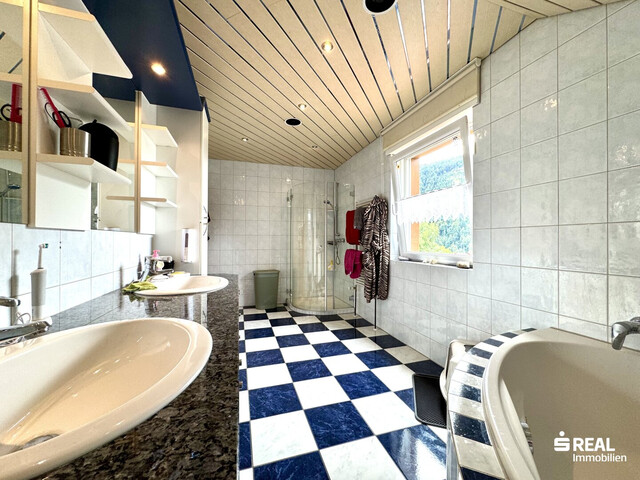 Gemütliche Doppelhaushälfte in Ruhelage