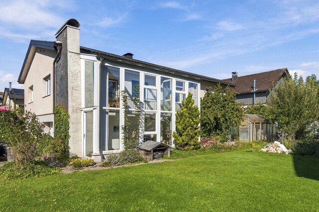 Haus mit sonnendurchflutetem Wintergarten
