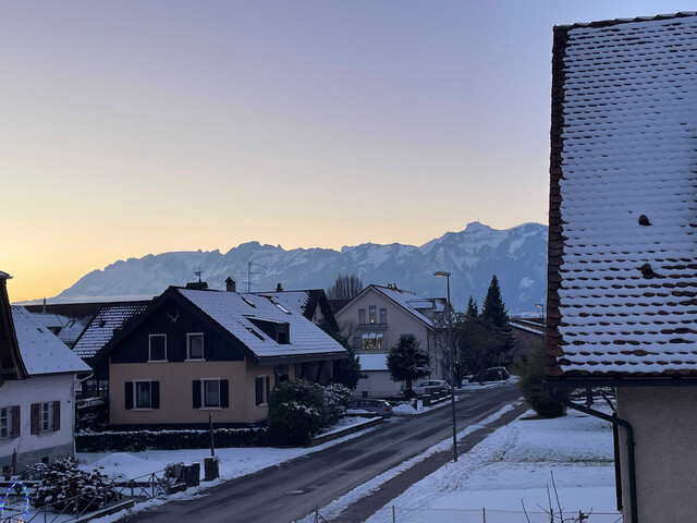Sonnige 4 Zi Wohnung, Südwestbalkon, zentrale Lage in Rankweil