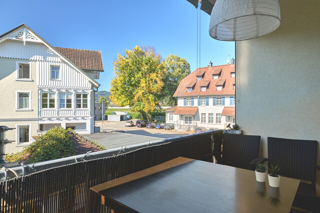 Familienglück in modernem Zuhause