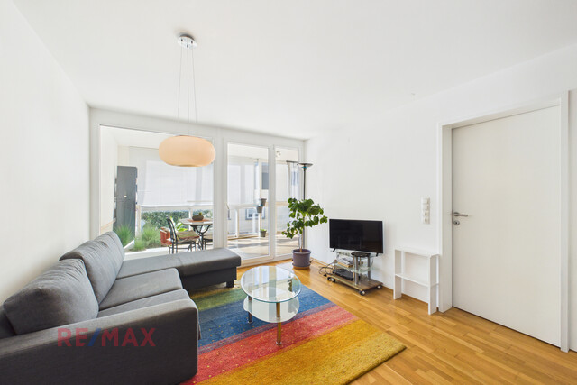 Gemütliche 2-Zimmer-Wohnung mit großzügigem Wintergarten in ruhiger Lage von Hard