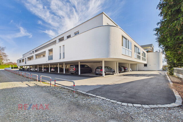 Gemütliche 2-Zimmer-Wohnung mit großzügigem Wintergarten in ruhiger Lage von Hard