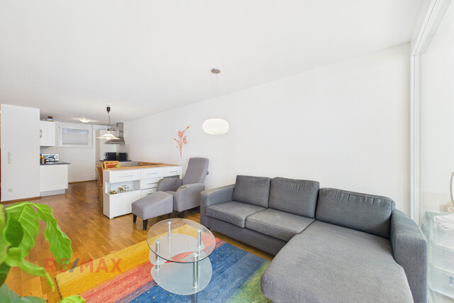 Gemütliche 2-Zimmer-Wohnung mit großzügigem Wintergarten in ruhiger Lage von Hard