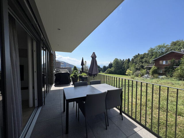 Einzigartig: stilvolle 3-Zimmer-Wohnung in Bildstein-Farnach mit Terrasse und Weitblick!