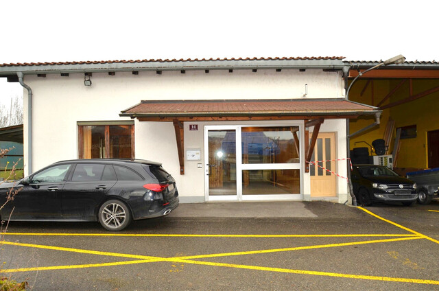 Lager - Bürogebäude in Fußach zu Vermietung