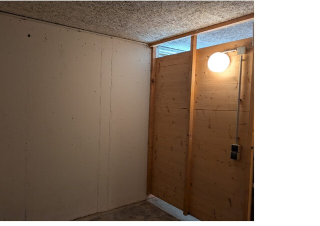 Helle, frisch saniert Wohnung mit neuer Einbauküche