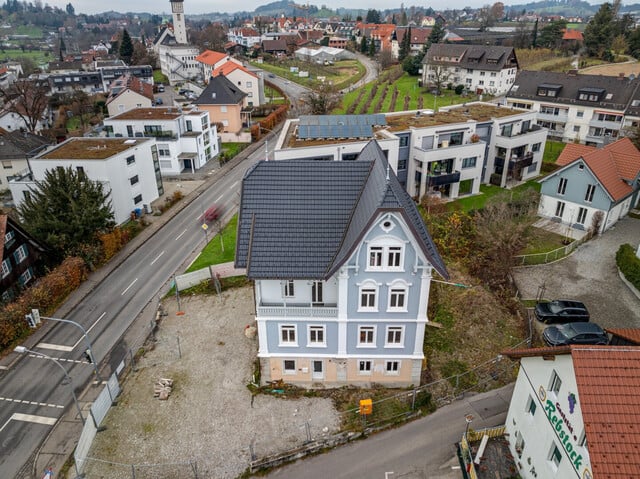 Außergewöhnliche Villa mitten in Lindau! Herrenhaus mit viel Potential!