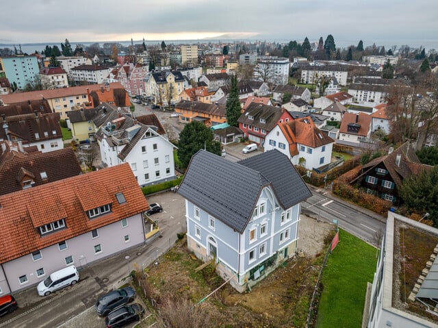 Außergewöhnliche Villa mitten in Lindau! Herrenhaus mit viel Potential!